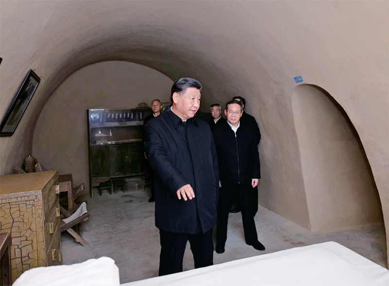 《求是》杂志发表习近平总书记重要文章《全面从严治党探索出依靠党的自我革命跳出历史周期率的成功路径》